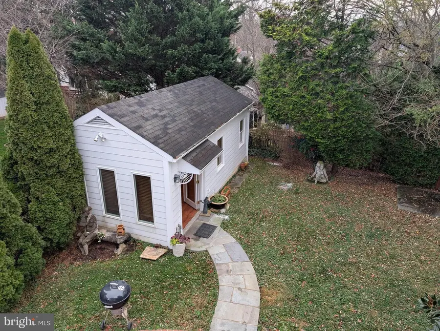 4822 Chevy Chase Blvd, Chevy Chase, MD 20815 - Image #2