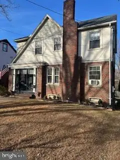 3807 Taylor St, Chevy Chase, MD 20815 - Image #2