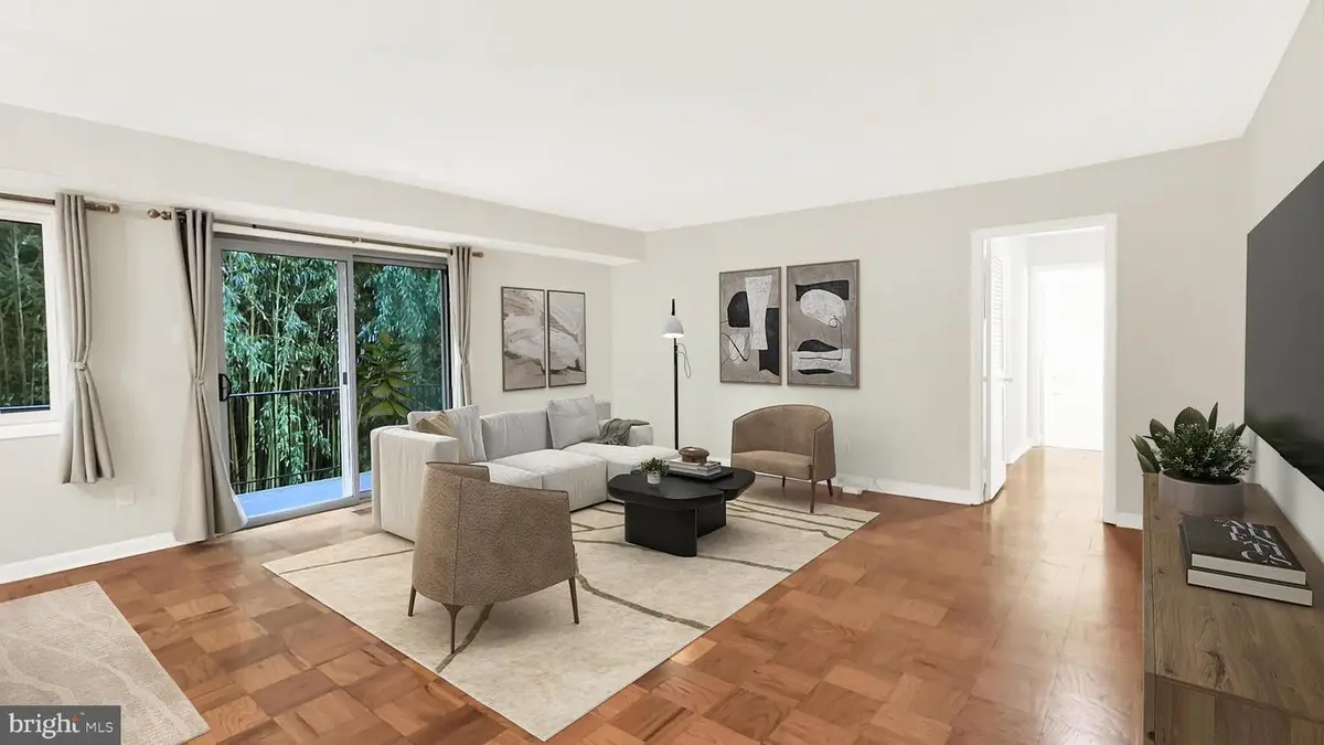 10655 Montrose Ave #103, Bethesda, MD 20814 - Image #1