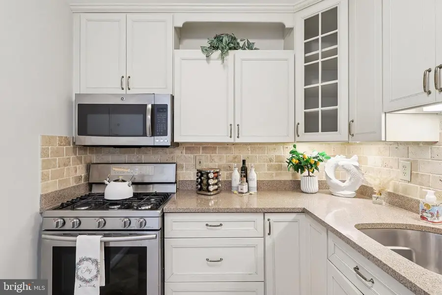 4977 Battery Ln #1-610, Bethesda, MD 20814 - Image #3