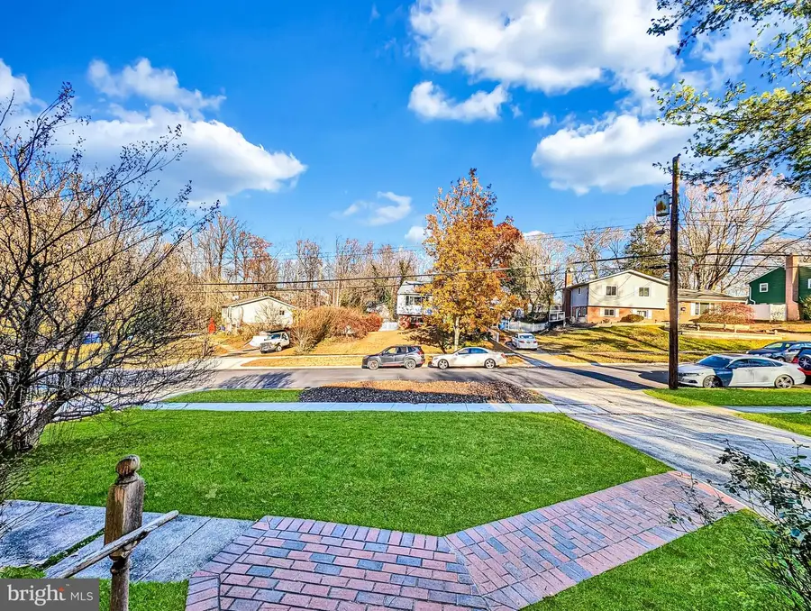 4820 Eades St, Rockville, MD 20853 - Image #2