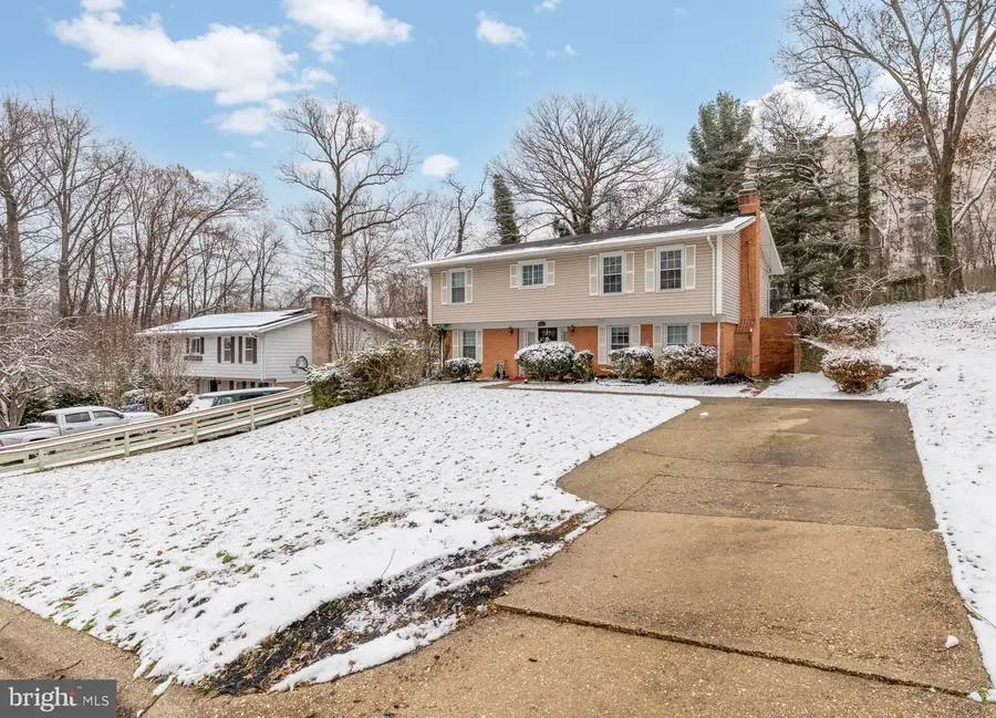 1513 Menlee Dr, Silver Spring, MD 20904 - Image #2