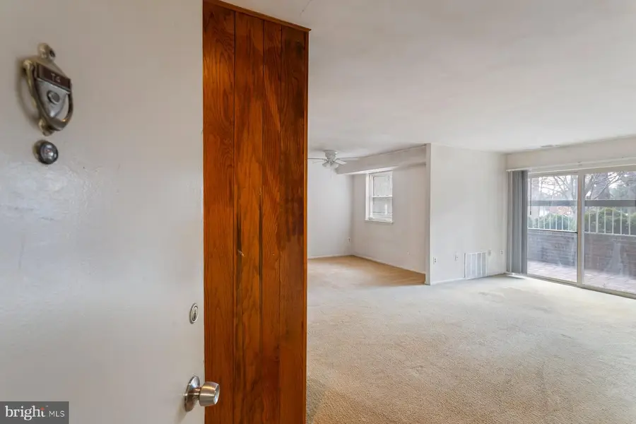 2305 Greenery Ln #t-4-3, Silver Spring, MD 20906 - Image #2