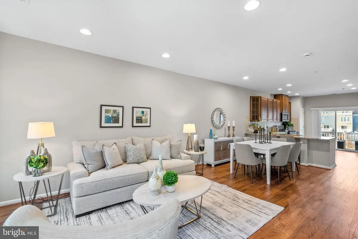 119 Decoverly Dr, Gaithersburg, MD 20878 - Image #1