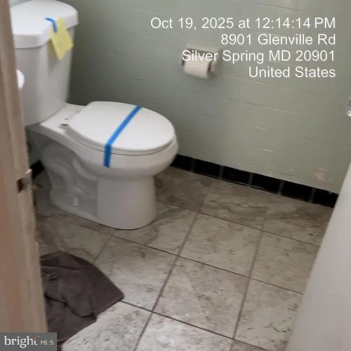 8901 Glenville Rd, Silver Spring, MD 20901 - Image #3