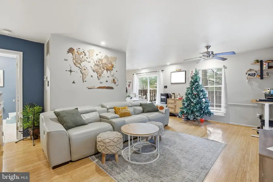 13901 Valleyfield Dr, Silver Spring, MD 20906 - #2