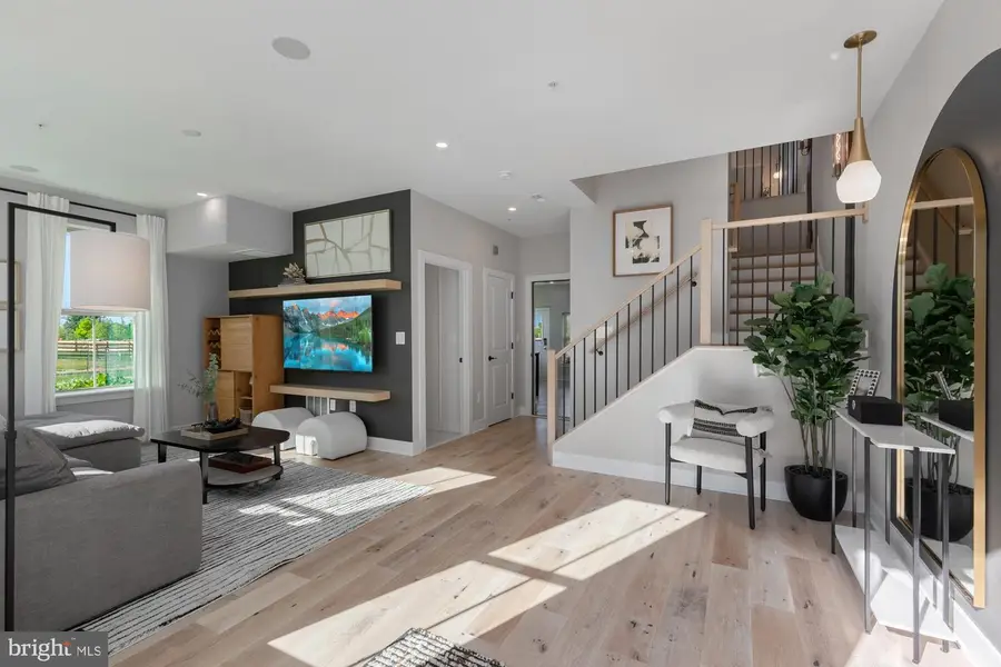 14925 Dispatch St, Rockville, MD 20850 - Image #3