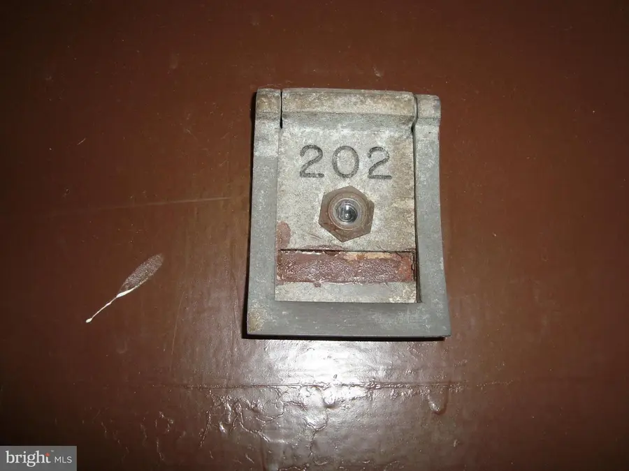 102 Duvall Ln #6-202, Gaithersburg, MD 20877 - Image #3