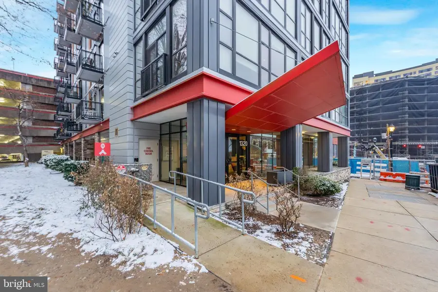 1320 Fenwick Ln #7, Silver Spring, MD 20910 - Image #2