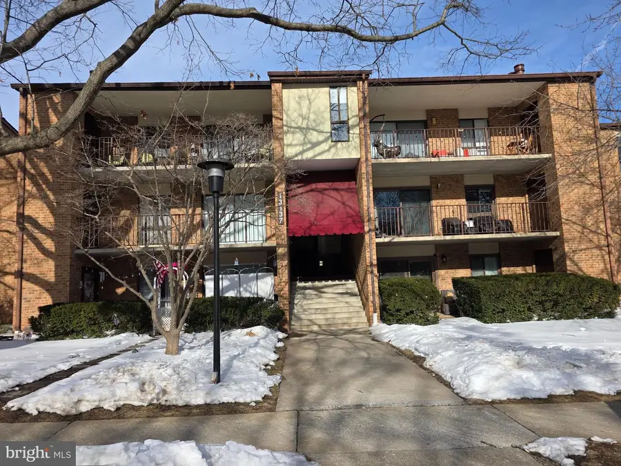 13137 Dairymaid Dr #124, Germantown, MD 20874 - #2