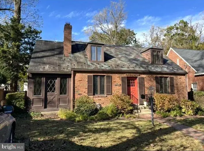 8904 Grant St, Bethesda, MD 20817 - Image #2