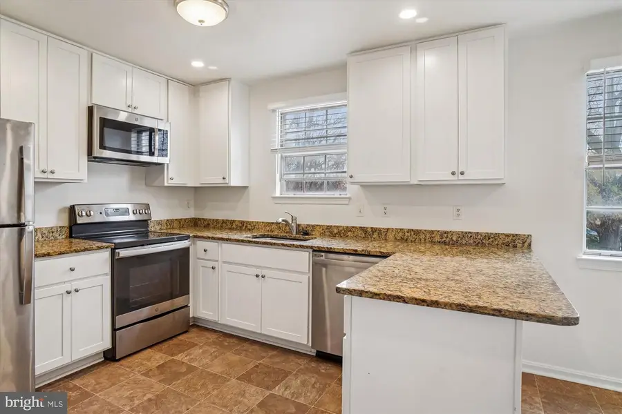 3835 Ferrara Dr, Silver Spring, MD 20906 - Image #2