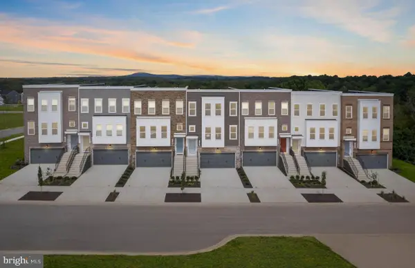 14425 Leafhopper Dr, BOYDS, MD 20841