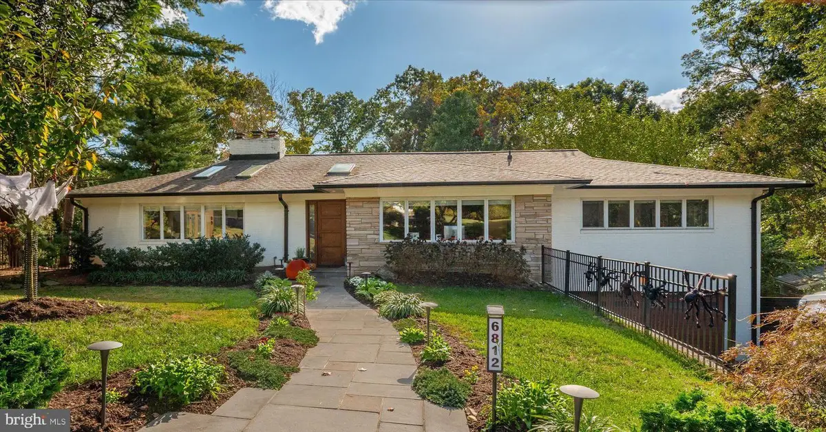 6812 Tulip Hill Ter, Bethesda, MD 20816 - Image #1