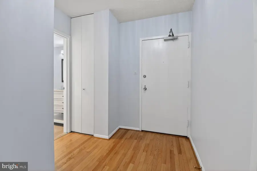 5500 Friendship Blvd #1714n, Chevy Chase, MD 20815 - Image #3