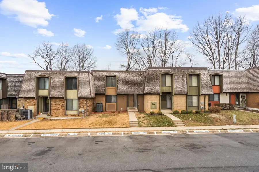 9445 Hickory View Pl, Montgomery Village, MD 20886 - #2