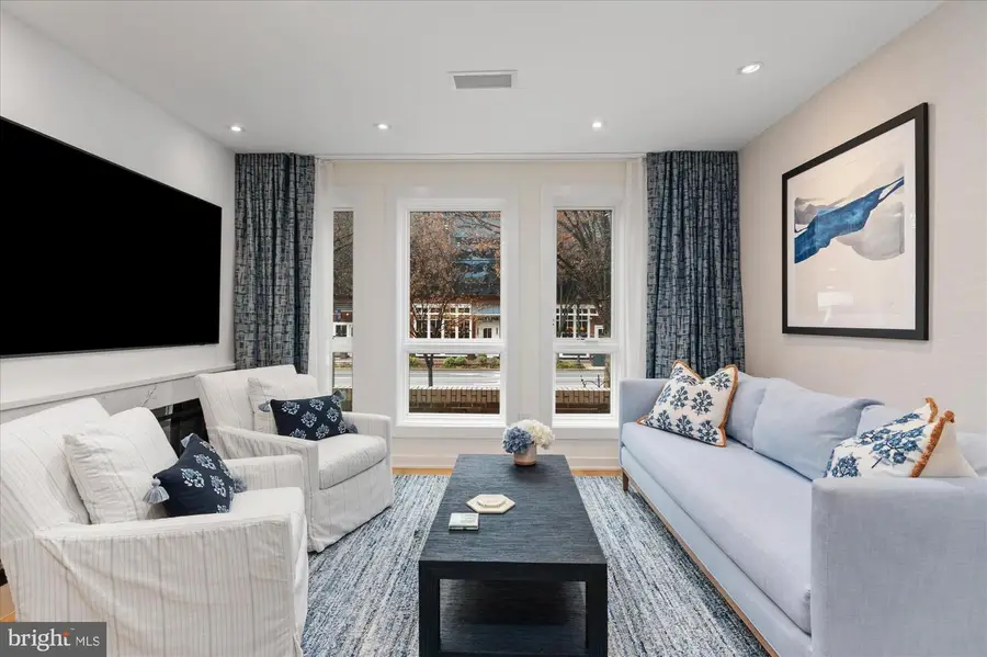 7313 Woodmont Ave #r, Bethesda, MD 20814 - Image #2