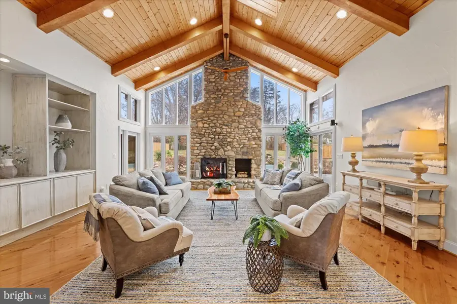 9809 Tibron Ct, Potomac, MD 20854 - Image #3