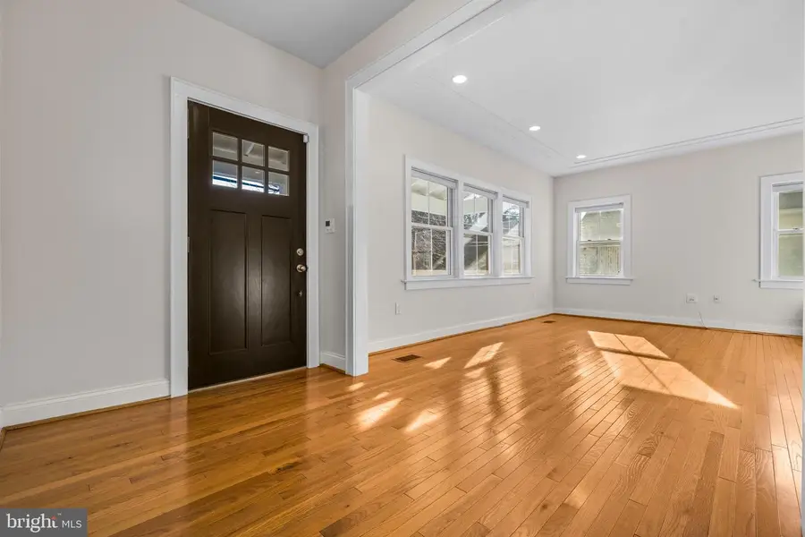 8210 Grove St, Silver Spring, MD 20910 - #3