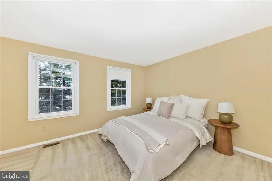 20559 Strath Haven, Gaithersburg, MD 20886 - Image #3