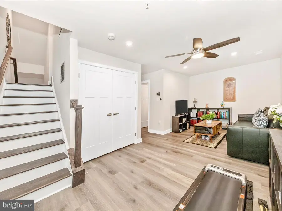 9510 Nature Trl, Montgomery Village, MD 20886 - Image #3