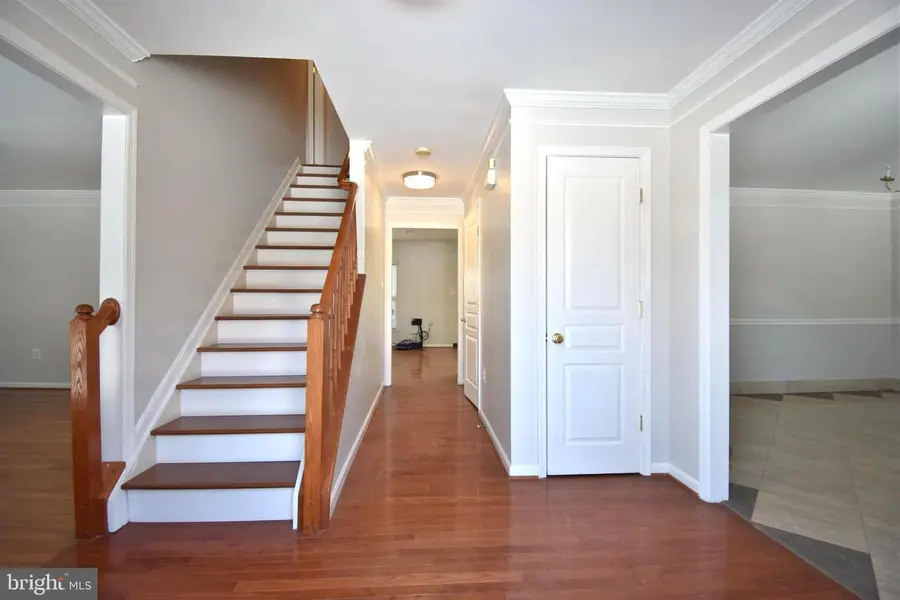 7010 Vega Ct, Derwood, MD 20855 - #2