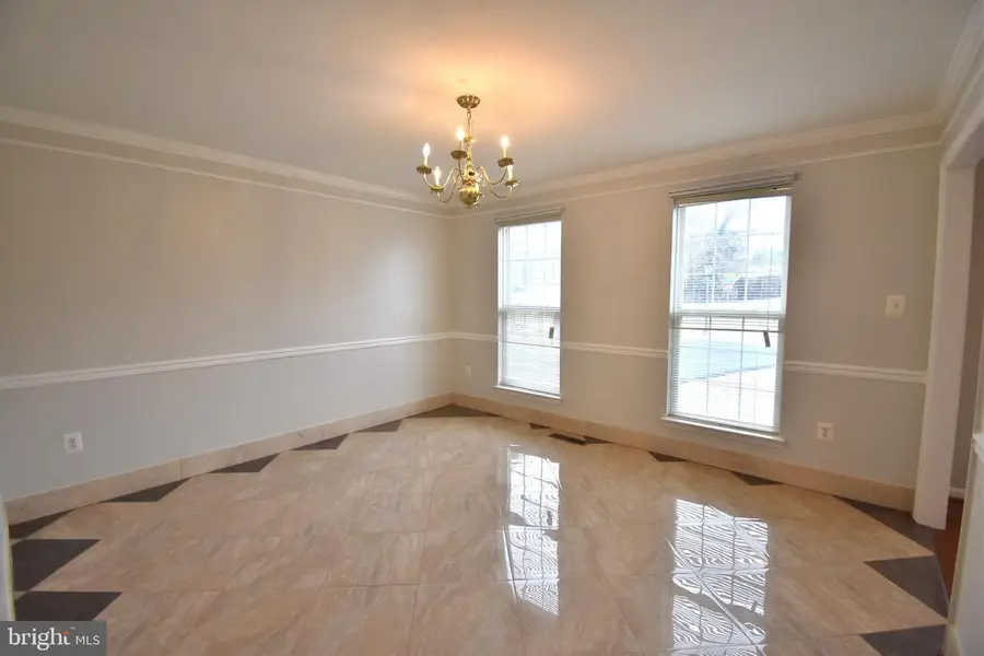 7010 Vega Ct, Derwood, MD 20855 - #3