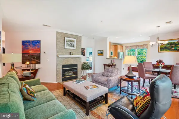 11800 Old Georgetown Rd #1422, ROCKVILLE, MD 20852