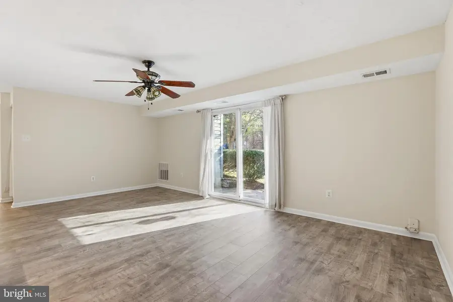 12309 Silvergate Way #908-d, Germantown, MD 20874 - Image #3