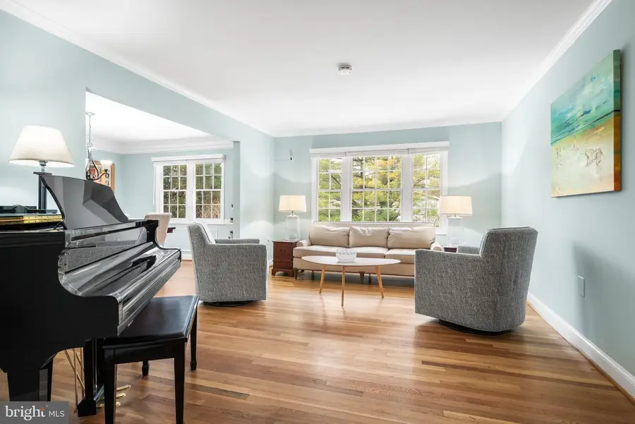 14716 Bauer Dr, Rockville, MD 20853 - #3