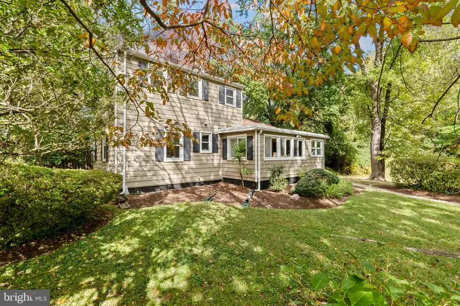 12312 Valleywood Dr, Silver Spring, MD 20902 - #2