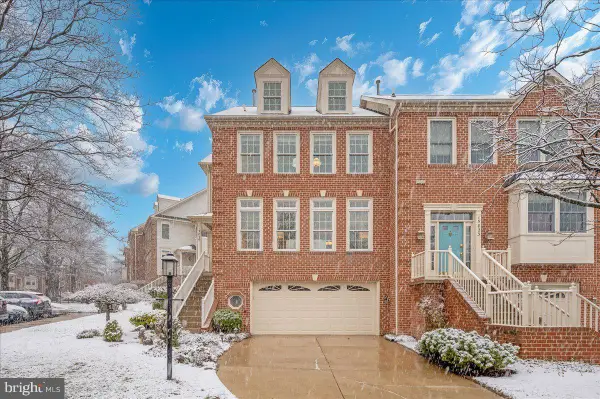 15825 Glacier Ct, NORTH POTOMAC, MD 20878