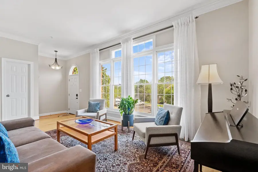 8512 Bells Ridge Ter, Potomac, MD 20854 - #3