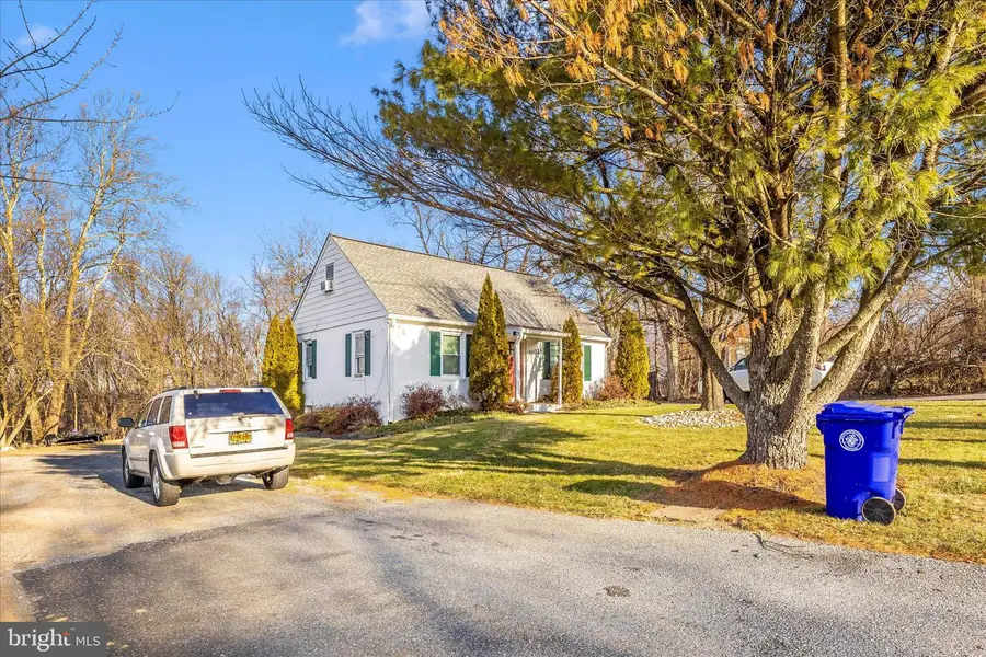 10325 Lewis Dr, Damascus, MD 20872 - #2