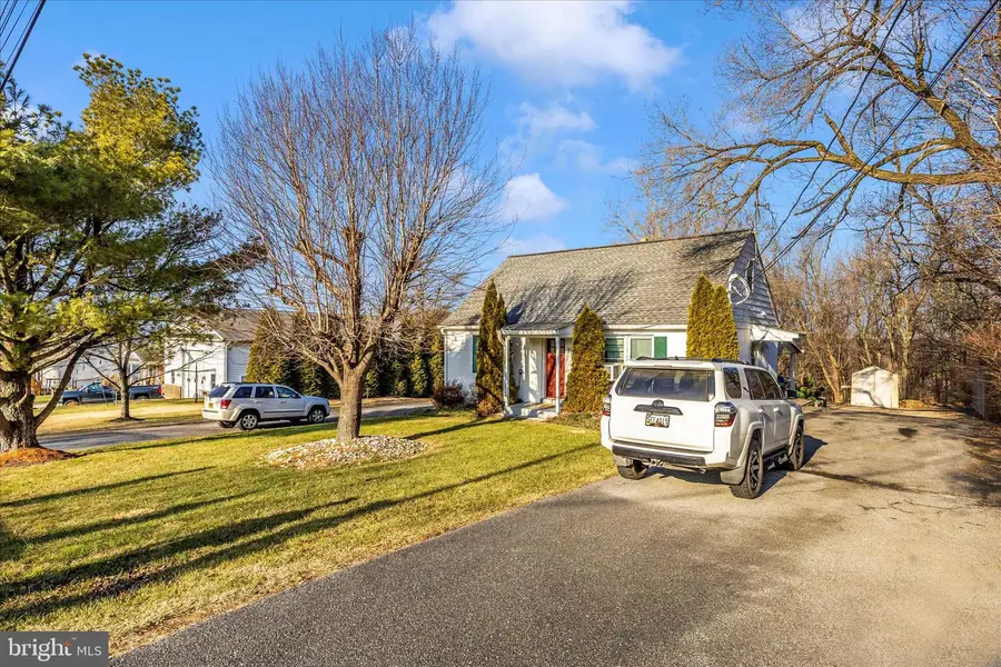 10325 Lewis Dr, Damascus, MD 20872 - #3