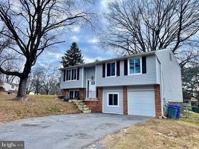 19229 Saint Johnsbury Ln, Germantown, MD 20876 - Image #2