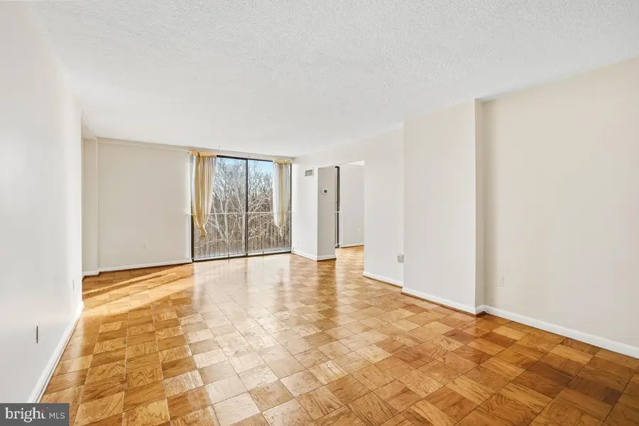 2100 Washington Ave #9-b, Silver Spring, MD 20910 - #2