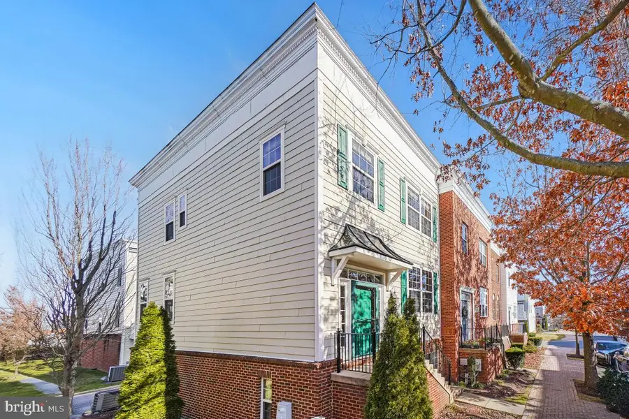 2207 Leesborough Dr, Silver Spring, MD 20902 - Image #2