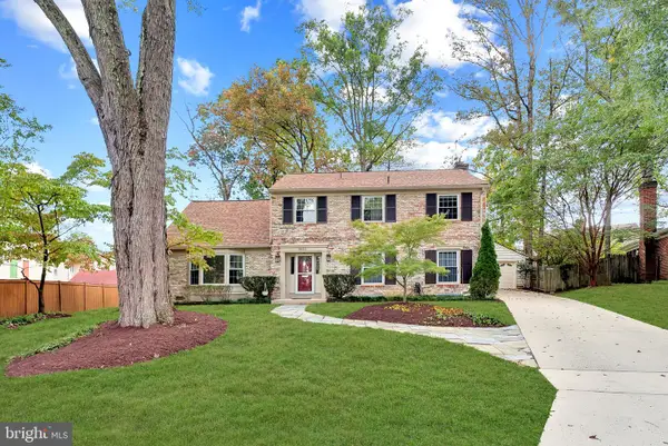 8802 Liberty Ln, POTOMAC, MD 20854