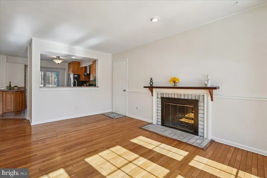 20812 Aspenwood Ln, Montgomery Village, MD 20886 - #3