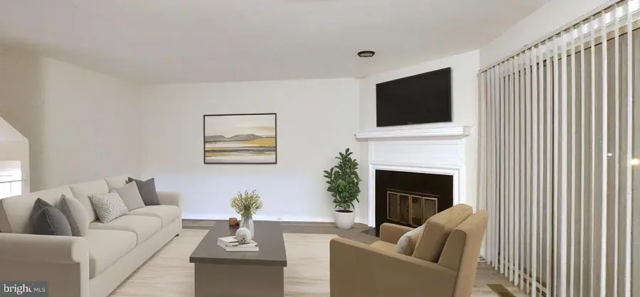 9807 Sailfish Ter, Montgomery Village, MD 20886 - #3