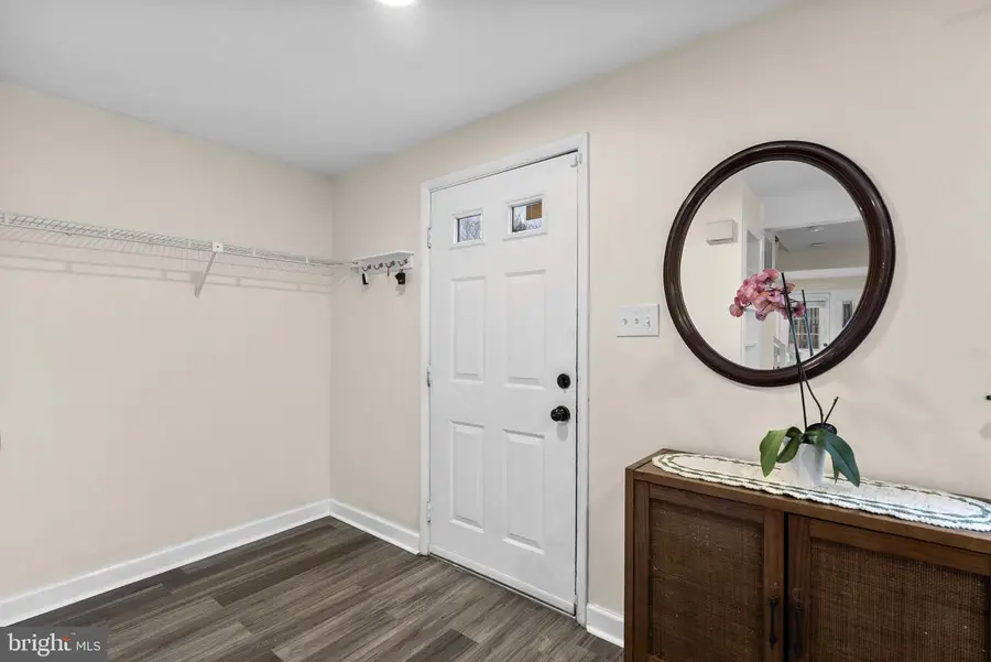 19109 Partridge Wood Dr, Germantown, MD 20874 - #2