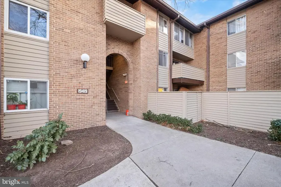19419 Brassie Pl #102, Gaithersburg, MD 20886 - #3