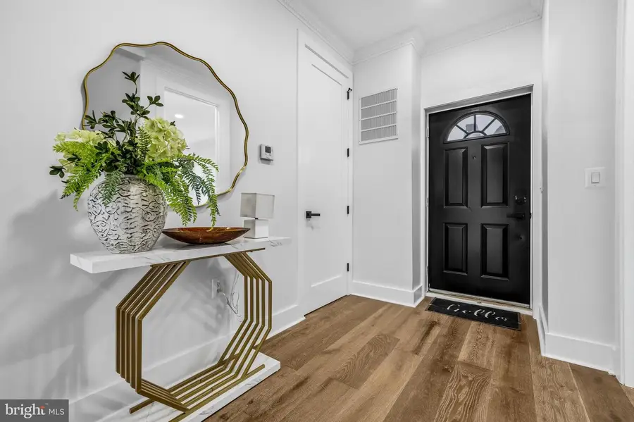 414 Waterford Rd, Silver Spring, MD 20901 - #2