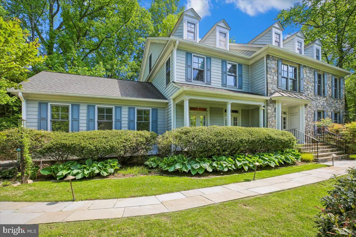 6302 Walhonding Rd, Bethesda, MD 20816 - #1