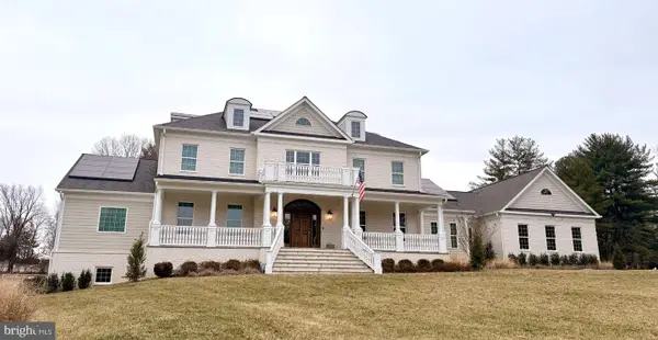 10525 Tanager Ln, POTOMAC, MD 20854