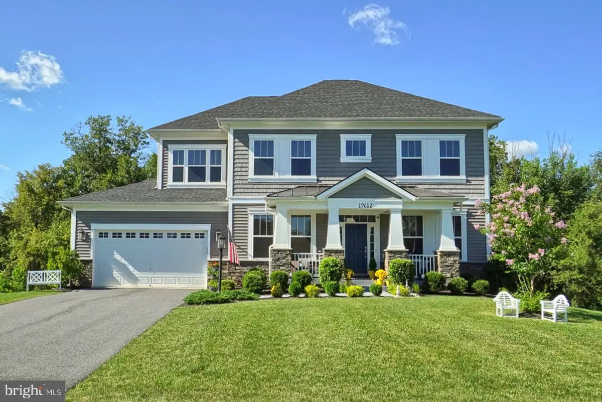 19612 Lewis Orchard Ln, Poolesville, MD 20837 - #1