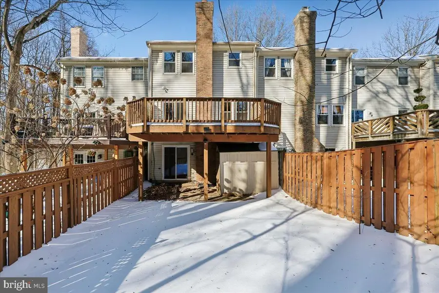 17119 Briardale Rd, Derwood, MD 20855 - Image #2