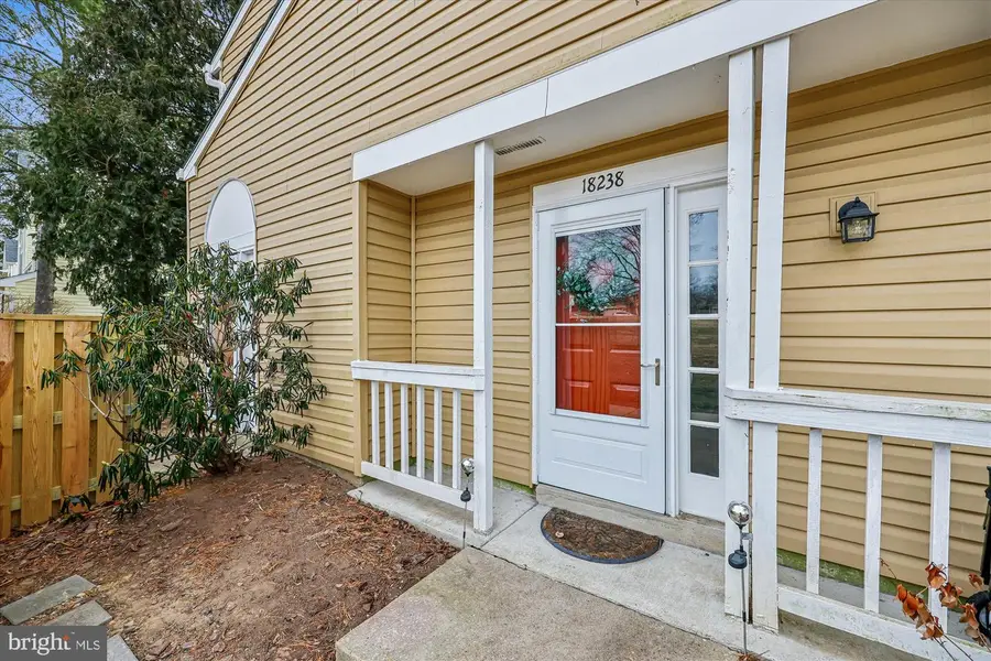18238 Rolling Meadow Way #30, Olney, MD 20832 - Image #2