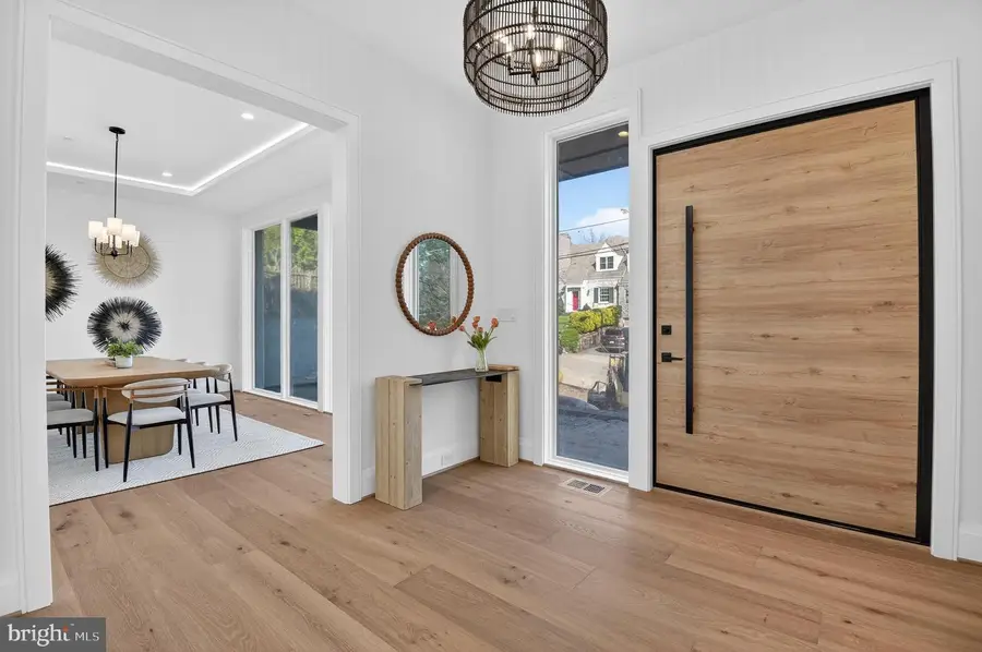 5011 Newport Ave, Bethesda, MD 20816 - #3